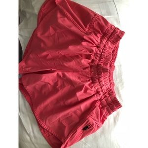 Lululemon tracker shorts, size 6
